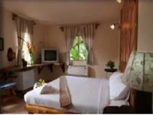 ศานิตา คอทเทจ จอมบึง